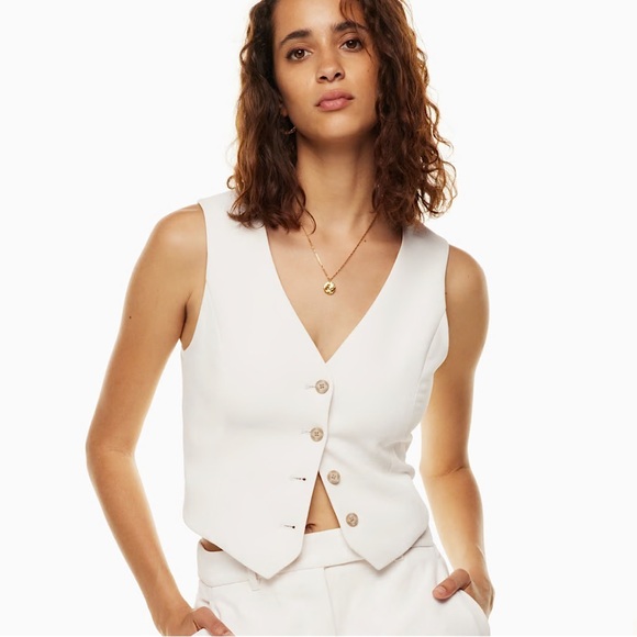 Wilfred Vest ✨ - Picture 1 of 9